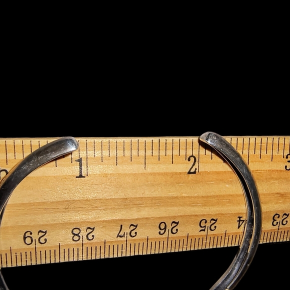 Kabana Sterling Silver Dolphin Head & Tail cuff bracelet - Picture 7 of 12